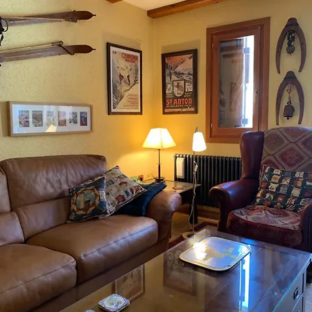 26 Apartment *
